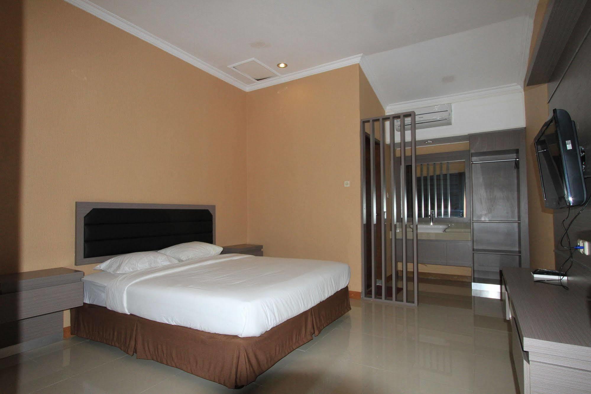 Hotel Bumi Aditya Senggigi Exteriér fotografie