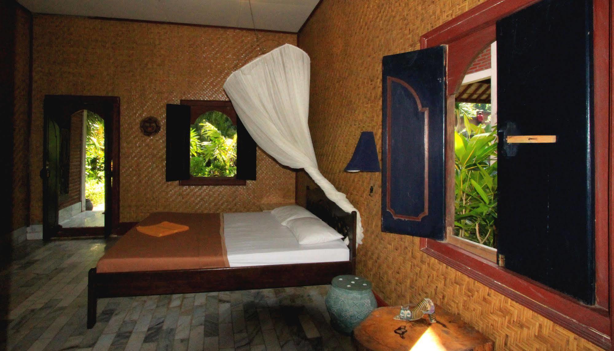 Hotel Bumi Aditya Senggigi Exteriér fotografie